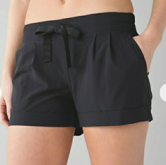 lululemon athletica Pants - Spring Break Away Short